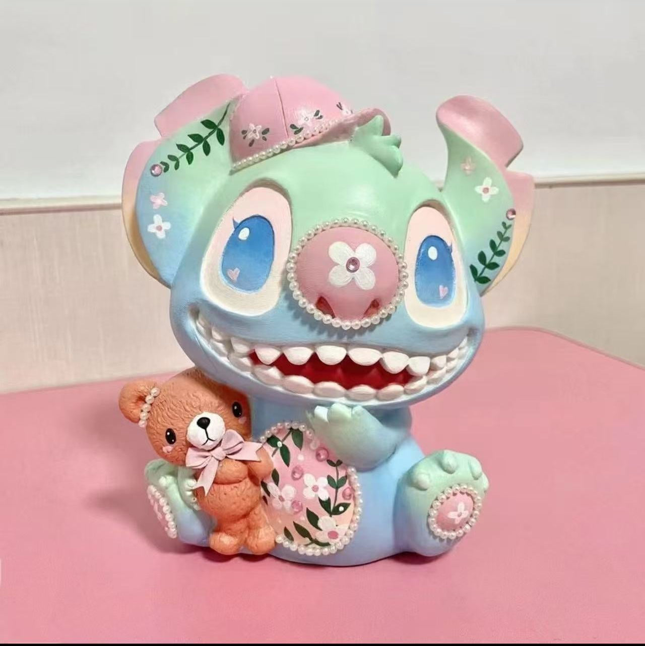 3D Doll Painting Experience